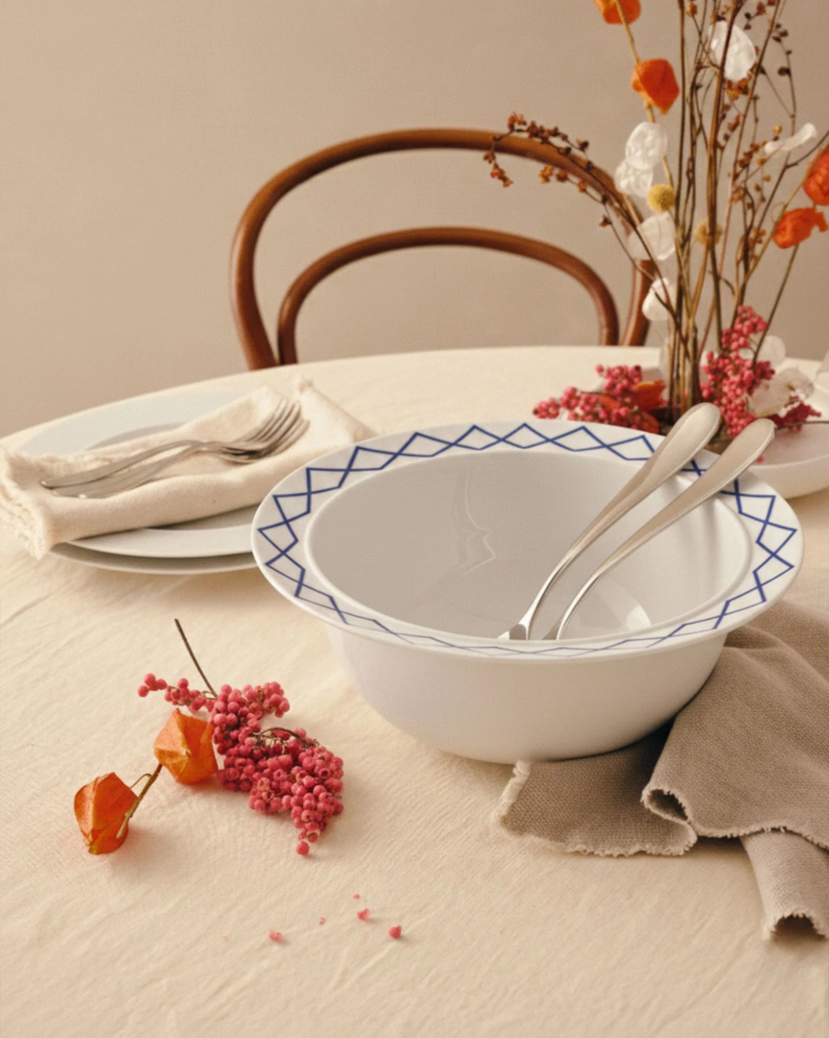 La Bella Tavola and My Beautiful China - Insalatiera