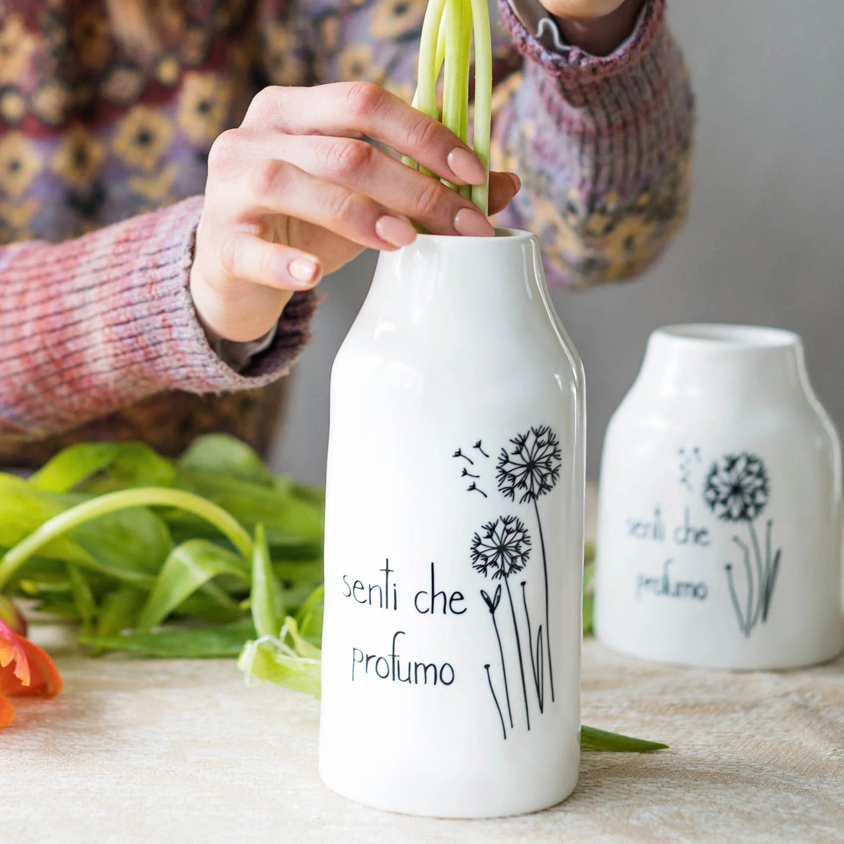 Vaso Portafiori in gres "Senti che profumo"