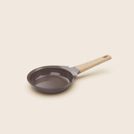 L'incredibile Padella - 16 cm / MOKA