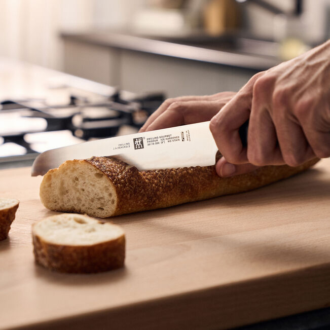 GOURMET Coltello da pane seghettato - 20 cm
