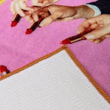 TAPPETO BAGNO "TOILETPAPER HOME" CM 60 90 - LIPSTICKS PINK