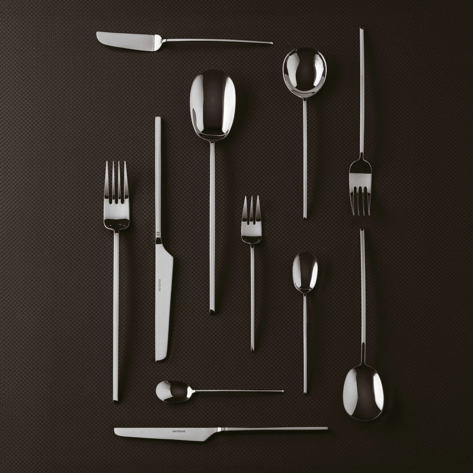 100 - Servizio tavola 36 posate - in acciaio inox