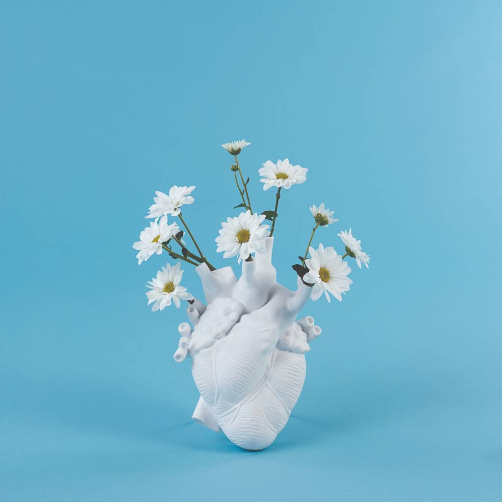 Vaso In Porcellana "Love In Bloom"