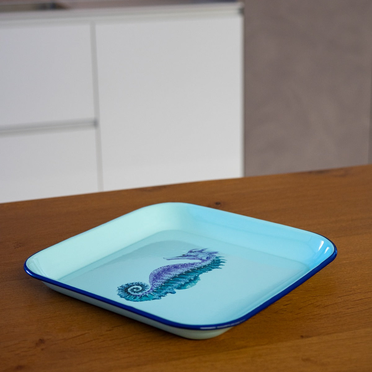 Svuota Tasche - Vassoio in latta smaltata / Azzurro 30x30cm