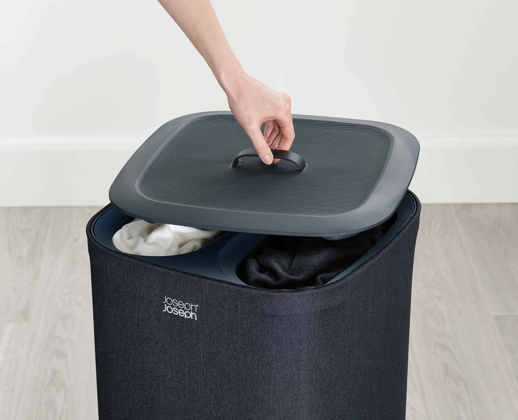 Tota 60L Cesto nero per la separazione del bucato