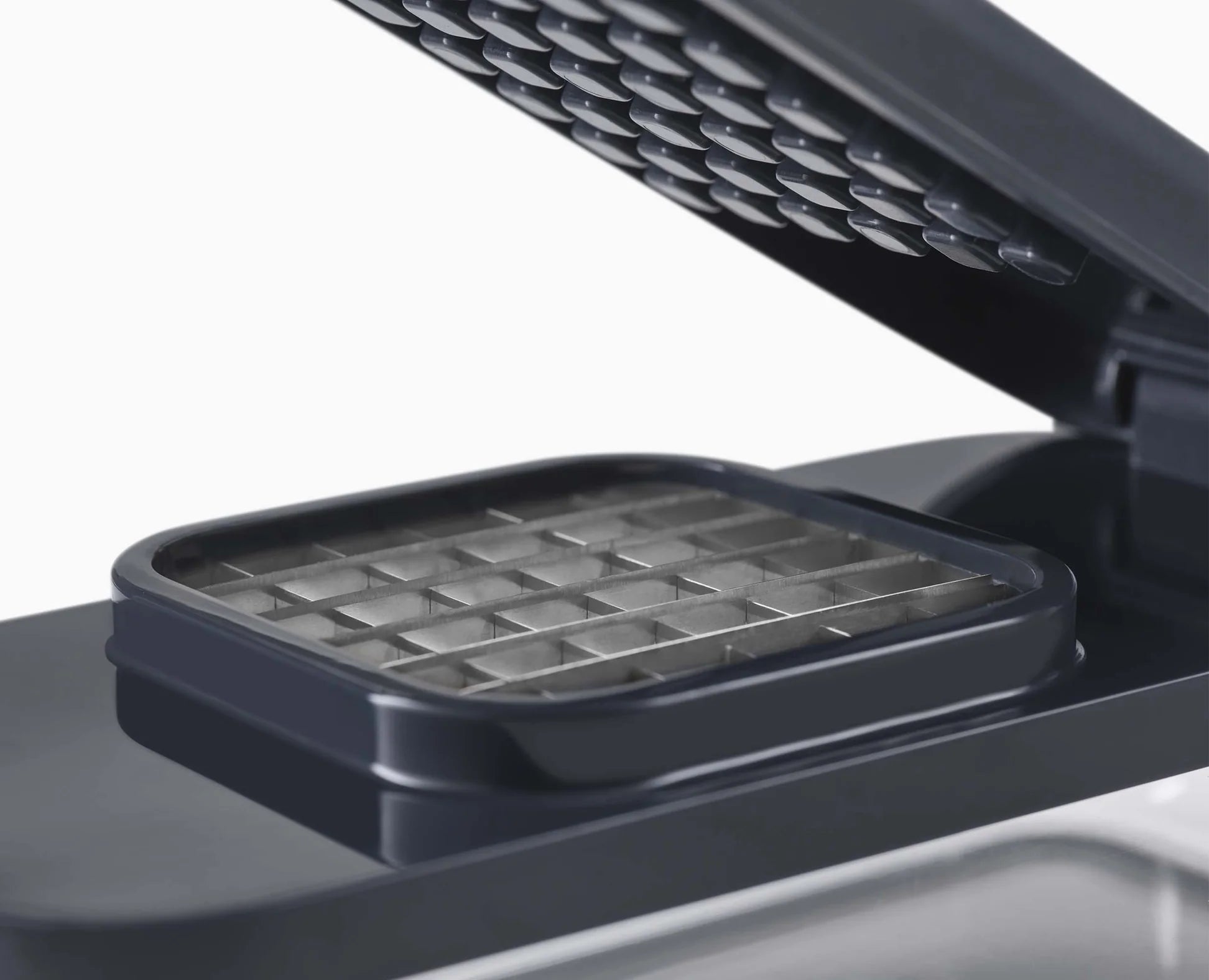 Multi-prep™ Grattugia e affettatrice compatta multicolore a 4 pezzi