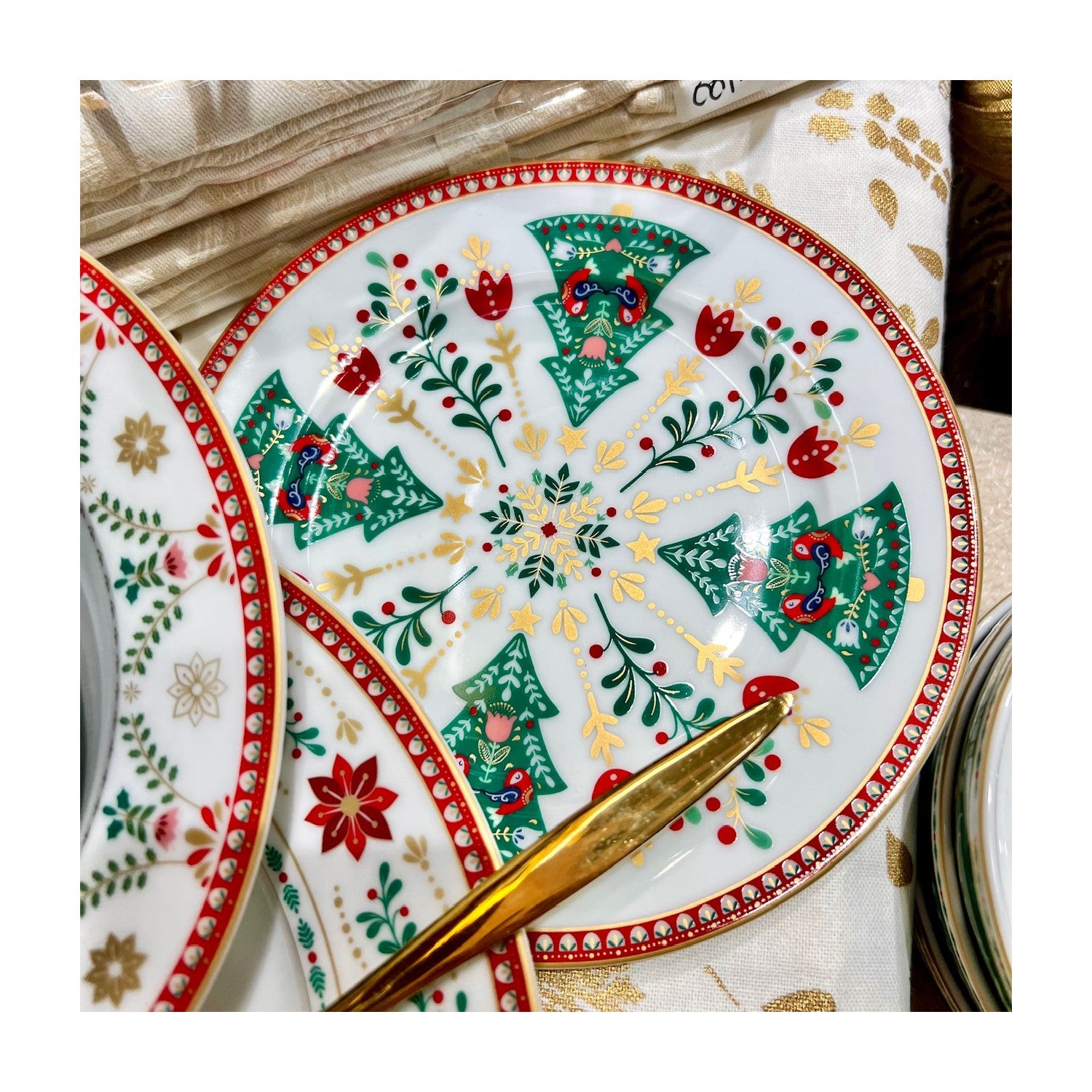 Easy Life - Set 18 piatti " CHRISTMAS FOLK "