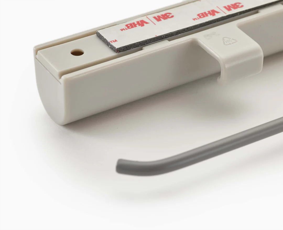 Asta appendiabiti per cintura, cravatta e sciarpa Orderly™ Ecru