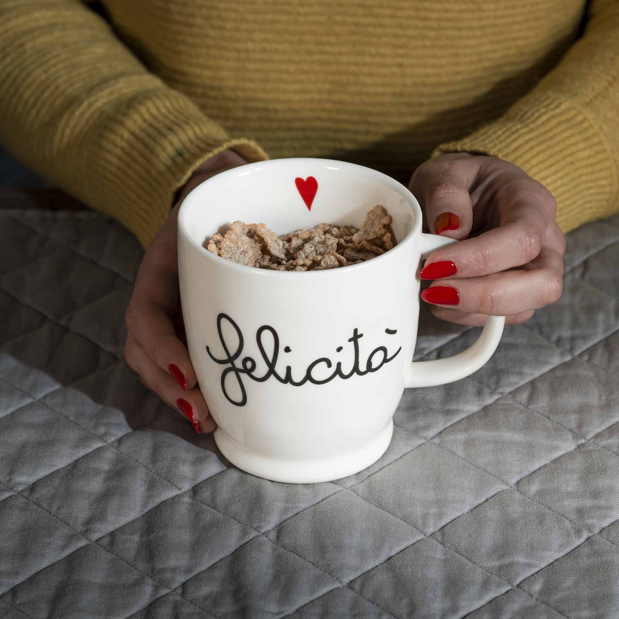 Mug bianca in Gres "Felicità"