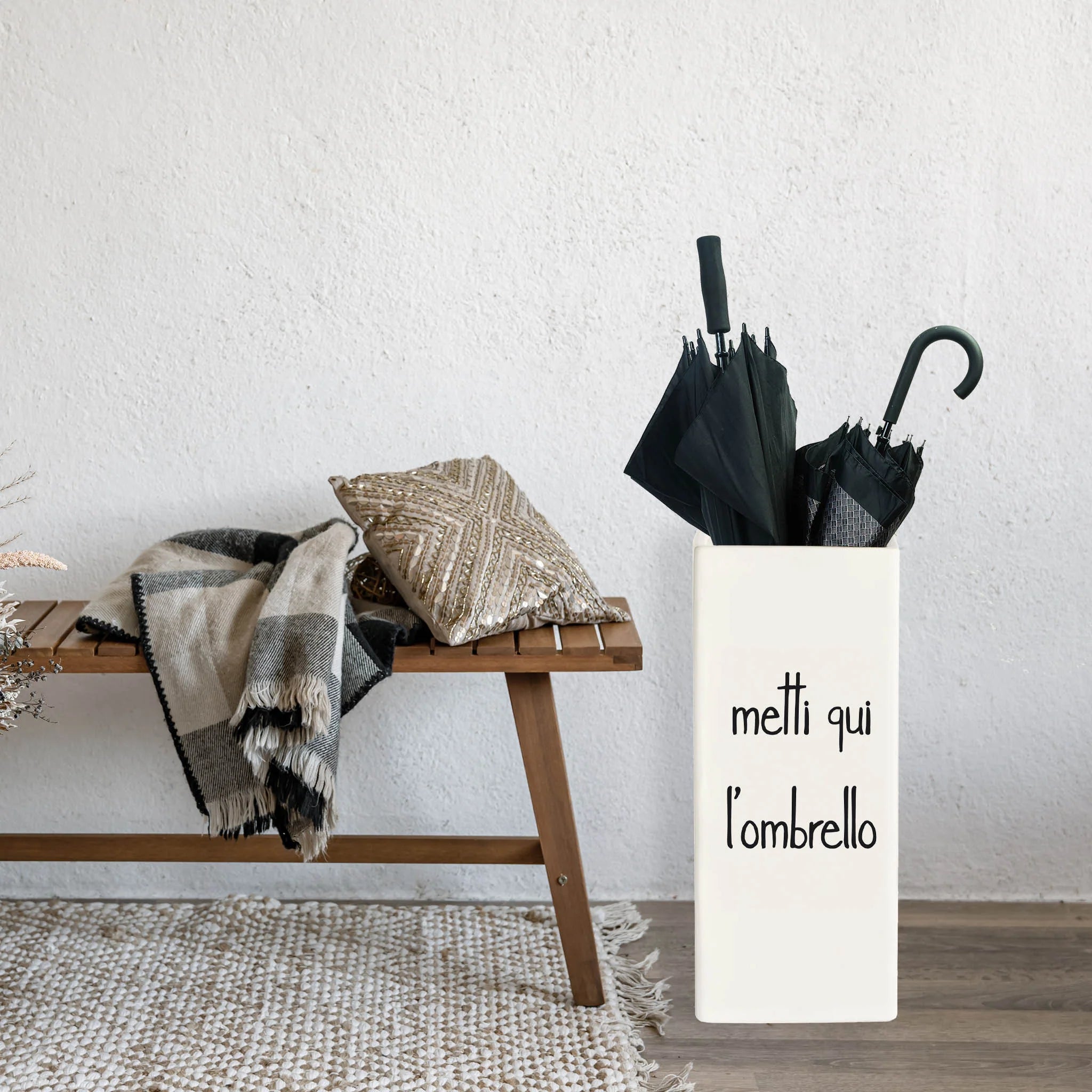 Porta-ombrelli in grès " Metti qui l'ombrello "