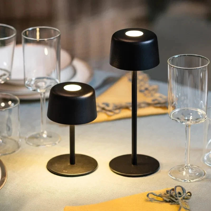 Ailati 1+1 Lampada da Tavolo Nero Opaco