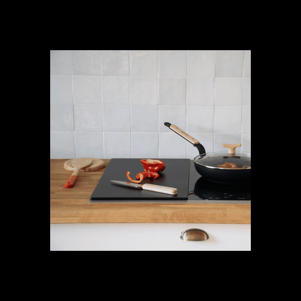 SAS N2J Tempered glass stovetop saver 50x28cm Black