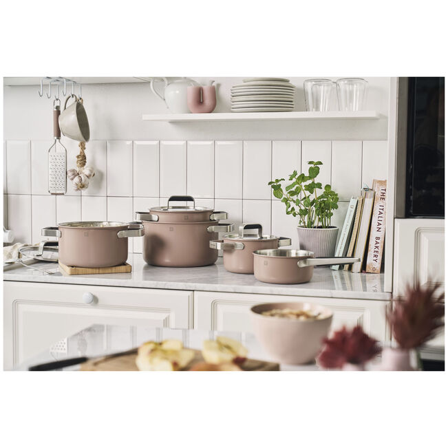 PURE Set di pentole, 5-pz., Acciaio Inox 18/10  - Fucsia