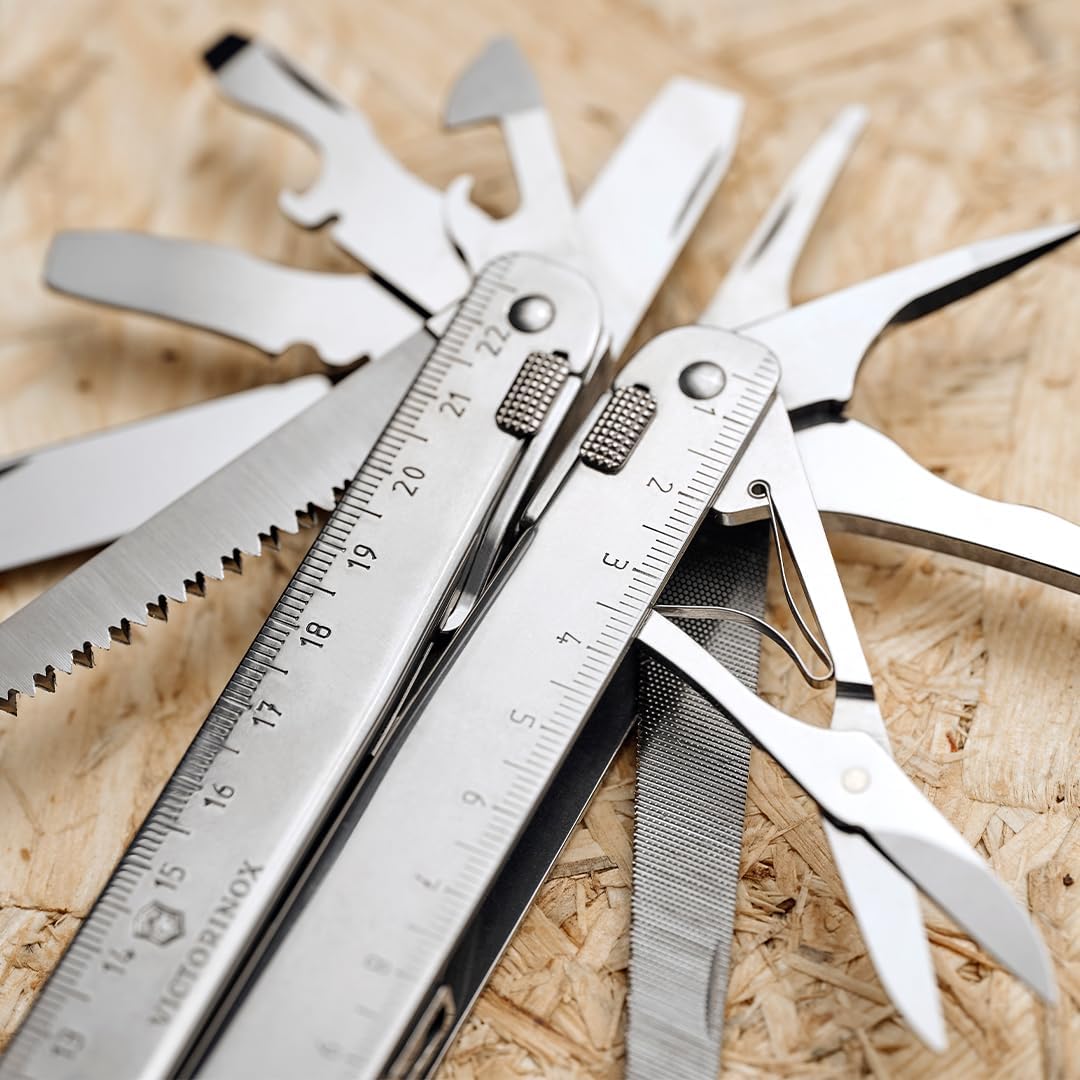 Victorinox Swiss Tool X Plus Fodera in Pelle