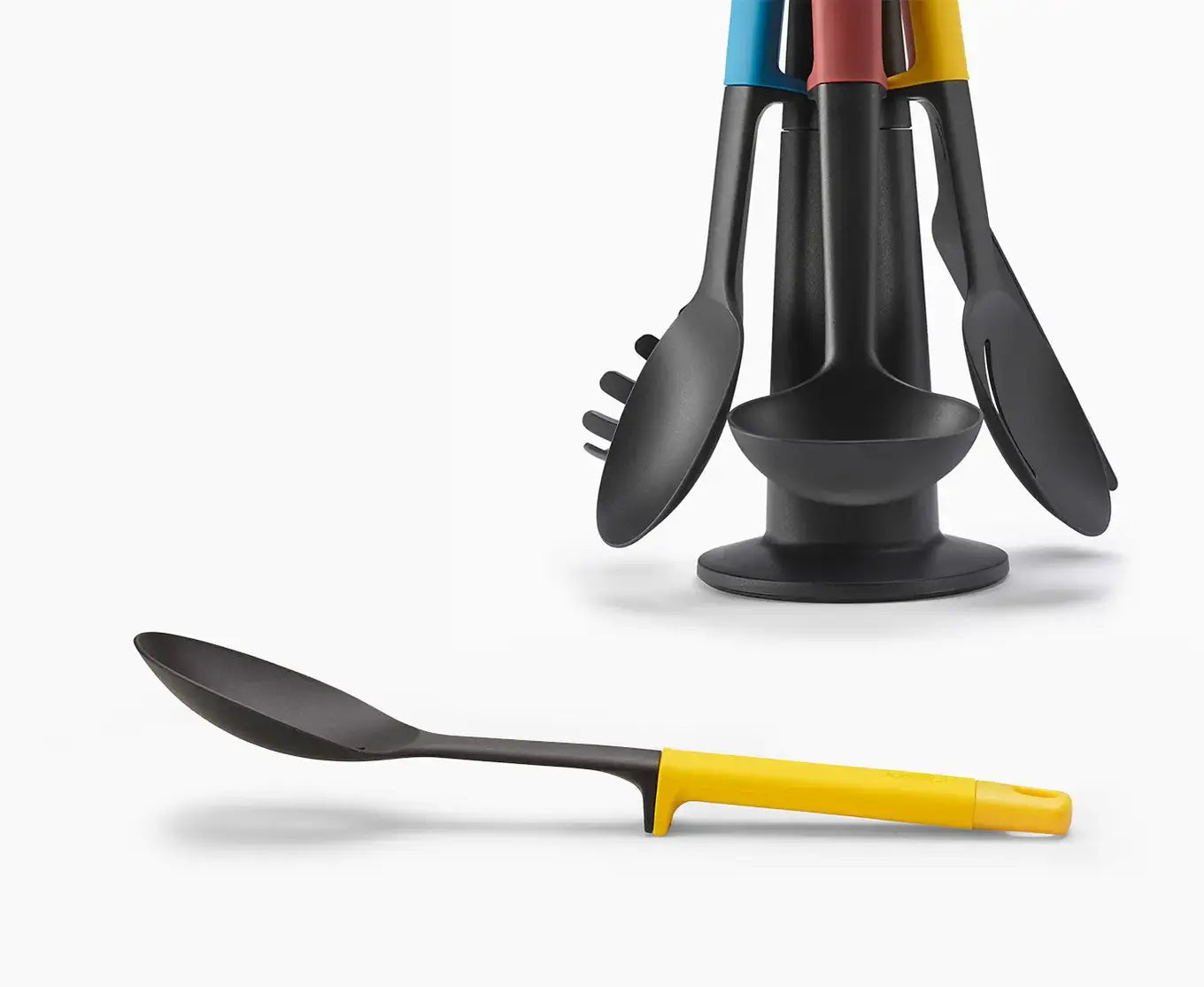 Set di utensili multicolore Elevate™ da 6 pezzi con supporto portaoggetti