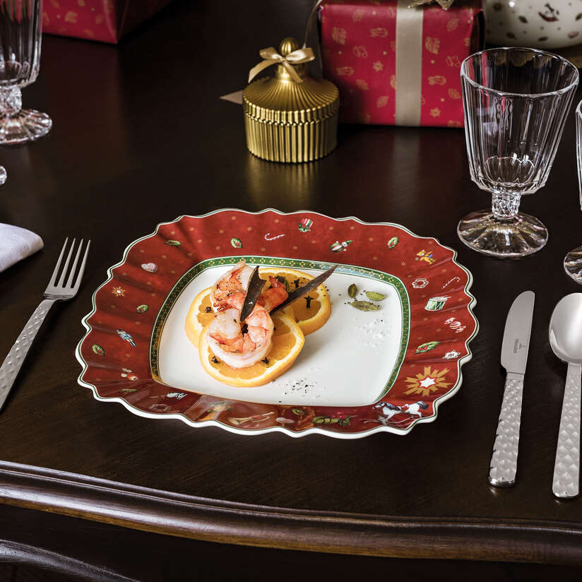 Toy's Delight Piatto piano  rosso, Premium Porcelain