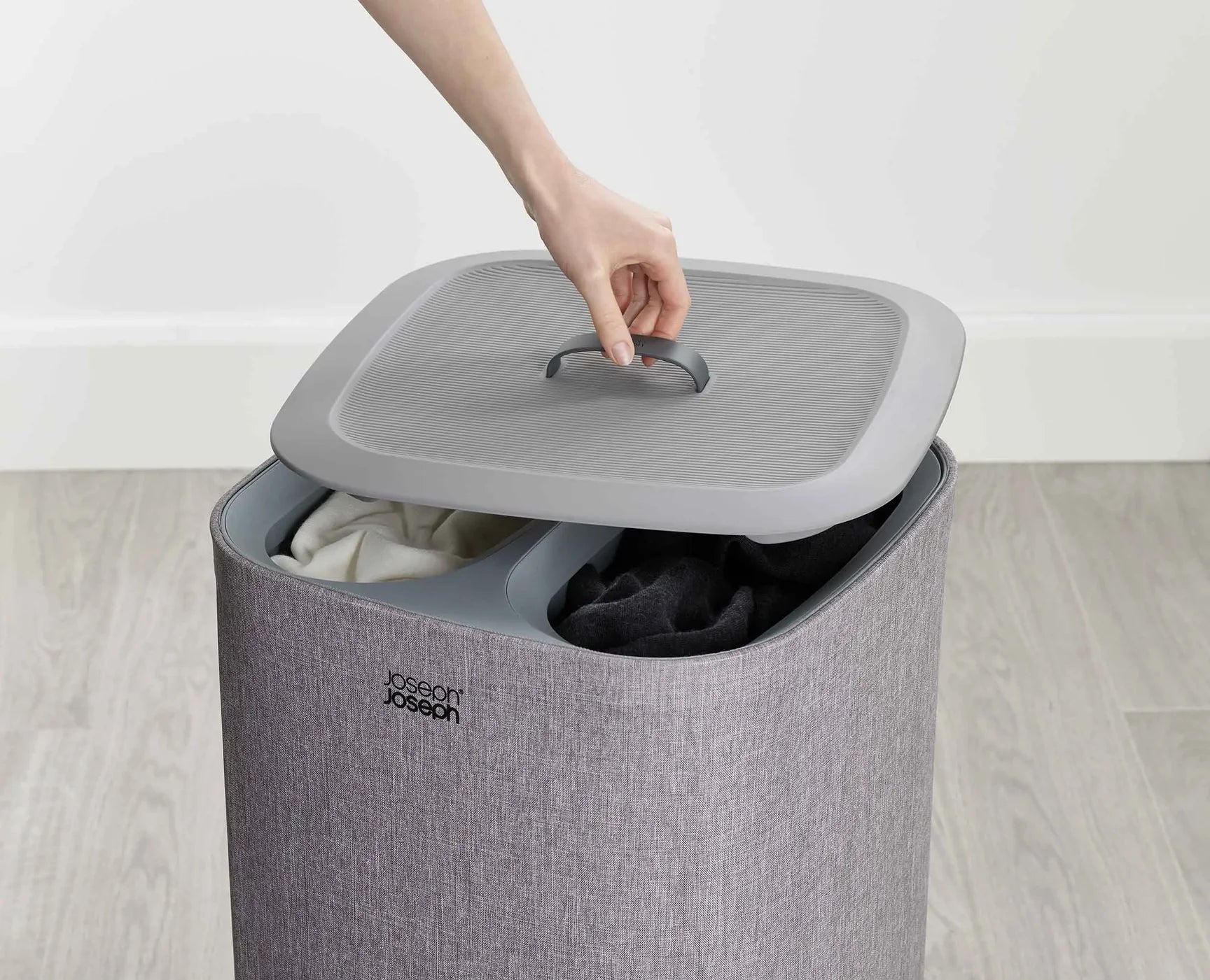 Tota 60L Cesto separatore per biancheria di colore grigio