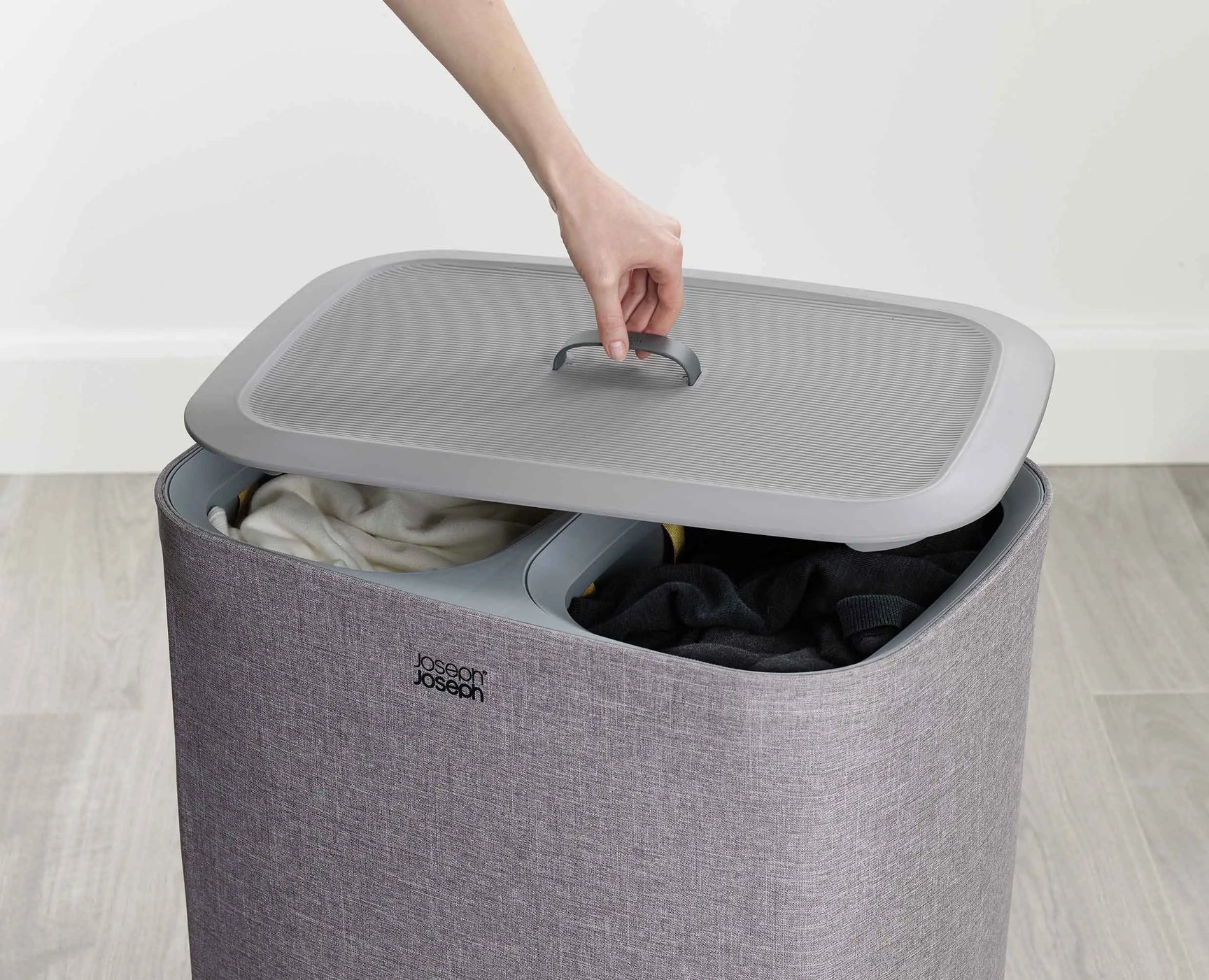 Tota 90L Cesto separatore per biancheria di colore grigio
