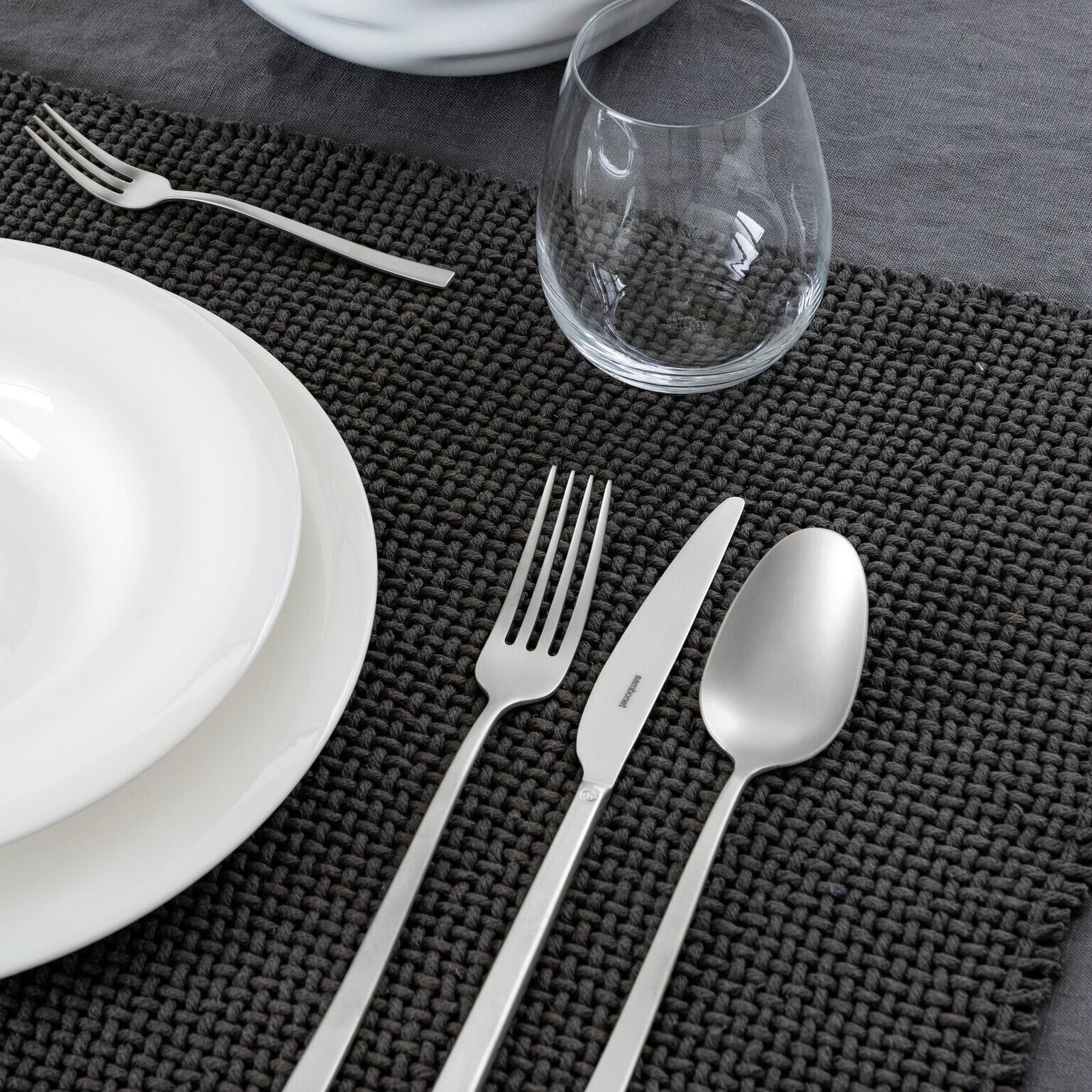 Rock, Servizio tavola 24 posate - Acciaio Inox "ANTIQUE"