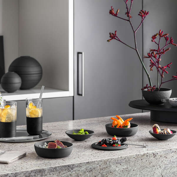 La petite Boule Set per l'aperitivo  nero, Premium Porcelain